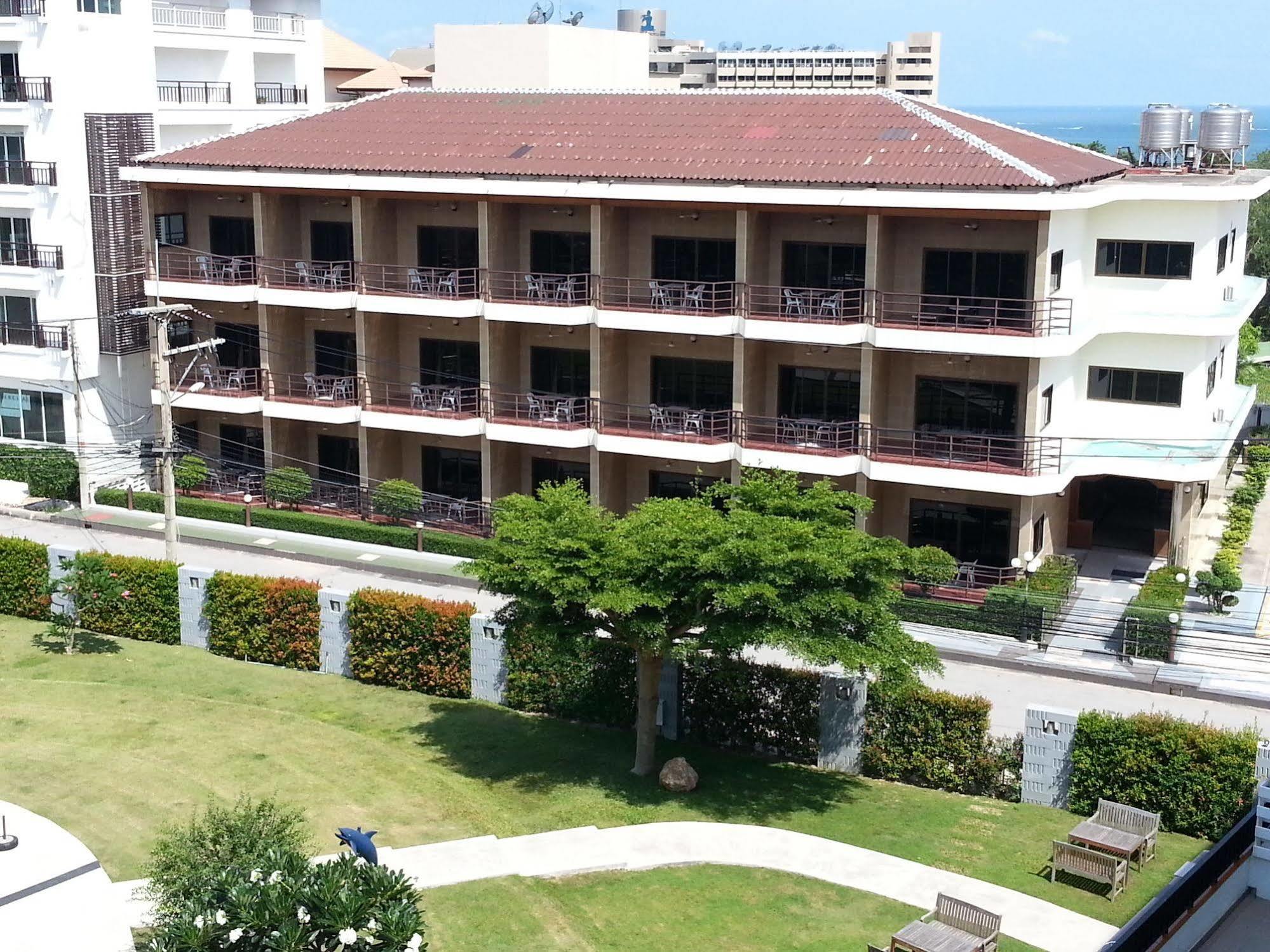 Marsi Pattaya Hotel Exterior photo